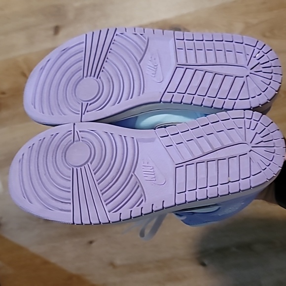 Jordan 1 Mid Purple Aqua - Picture 5 of 7